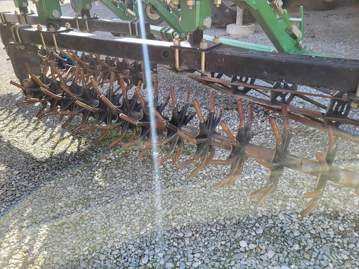 2022-great-plains-1000tm-image-21