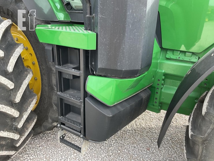 john-deere-8r-250-image-17