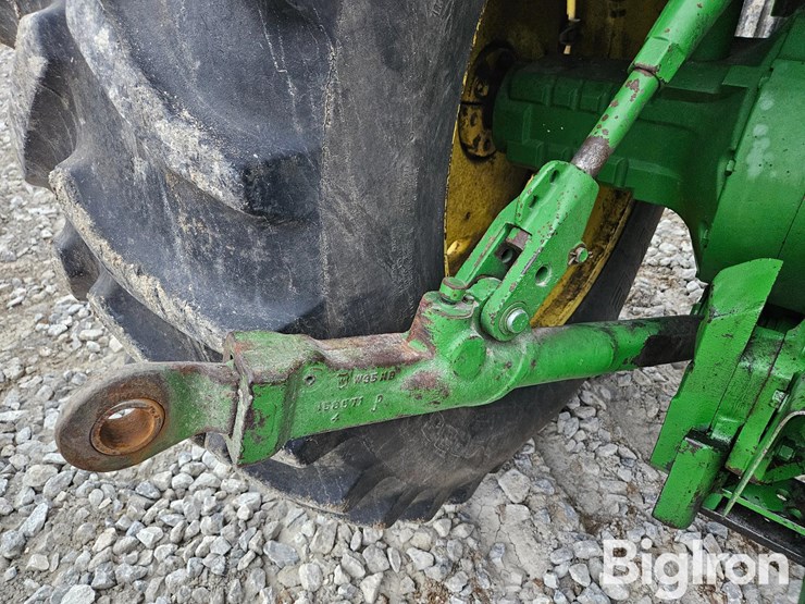 john-deere-4440-image-11