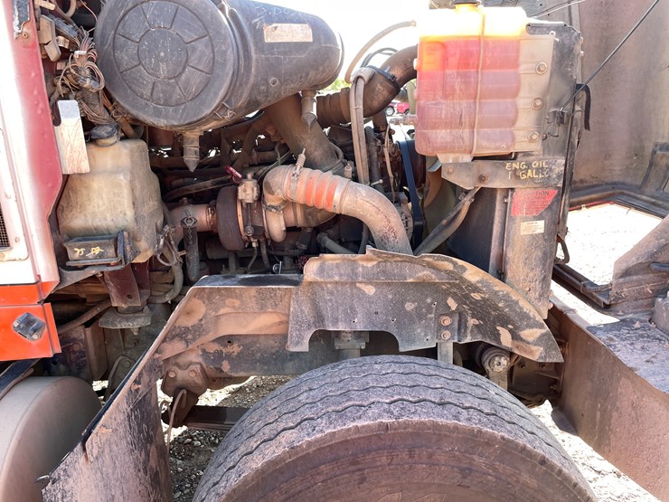 #1105-•-2005-international-5500i-6x4-dump-truck-(has-mn-title)-image-23