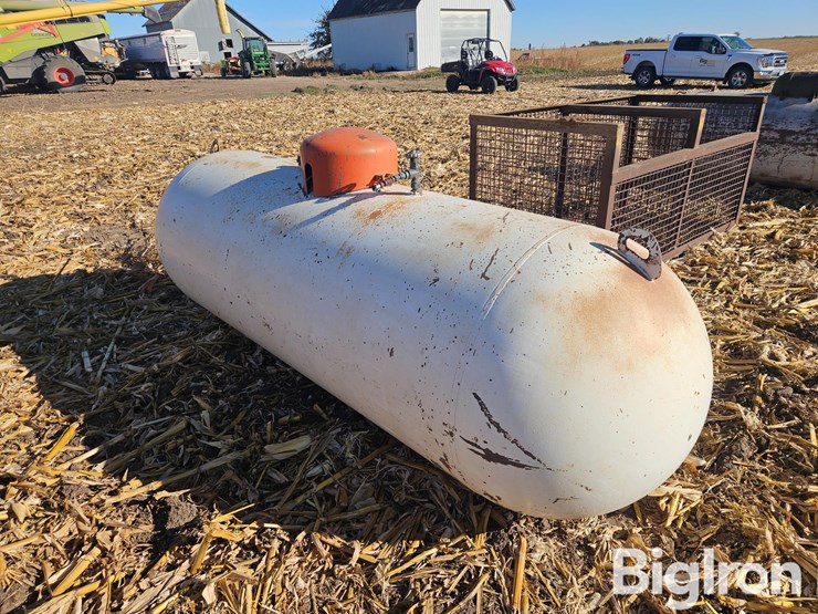 1966-trinity-tank-image-3