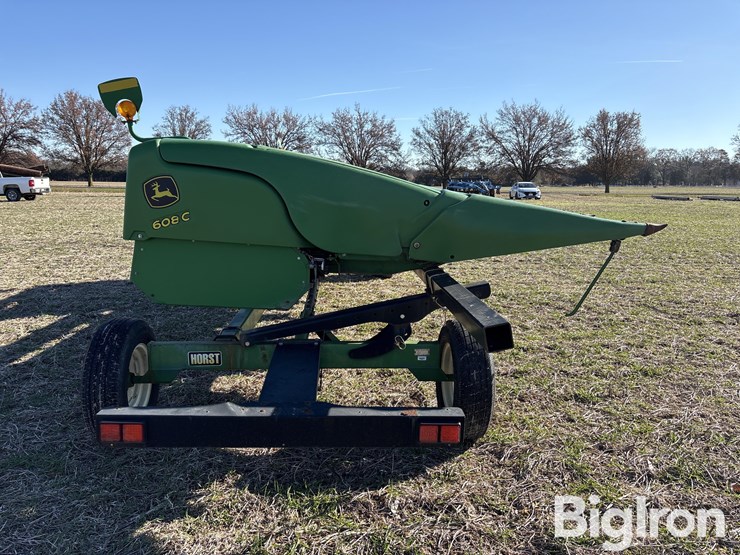 john-deere-608c-image-4