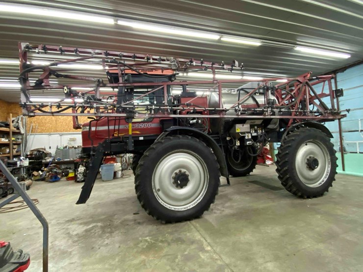case-ih-spx3200-image-4