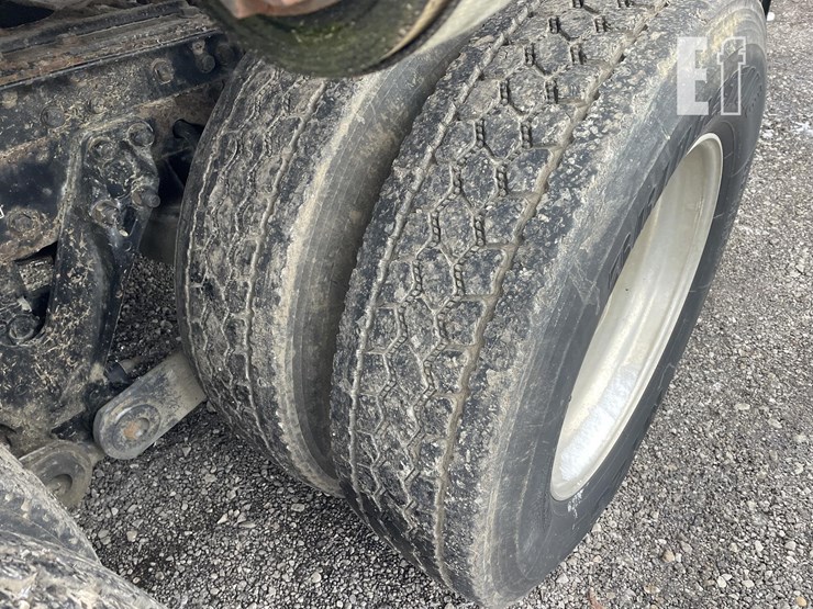 kenworth-t2000-image-20