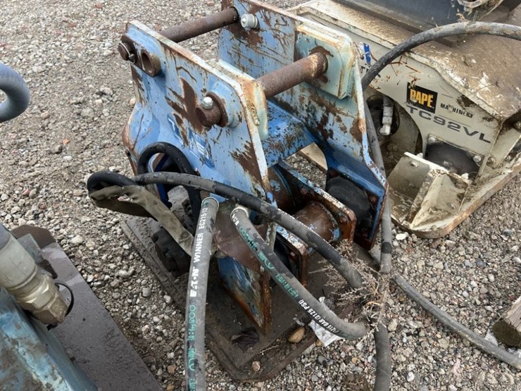 24"-plate-compactor-image-3