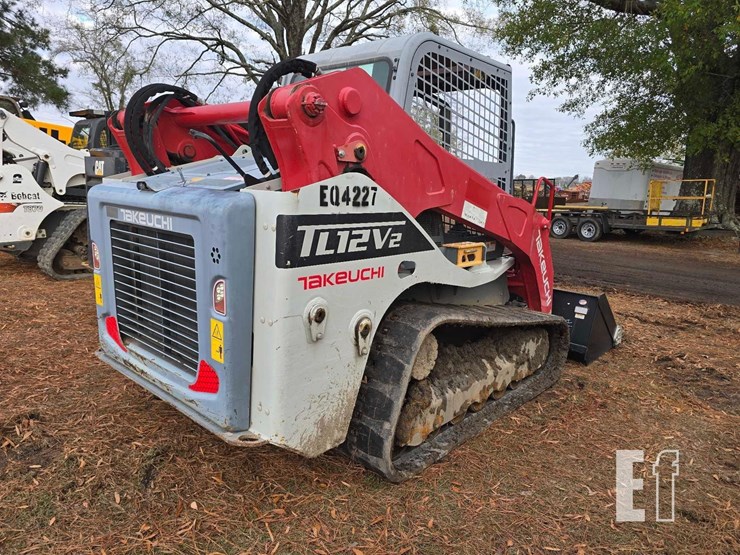 takeuchi-tl12v2-image-2