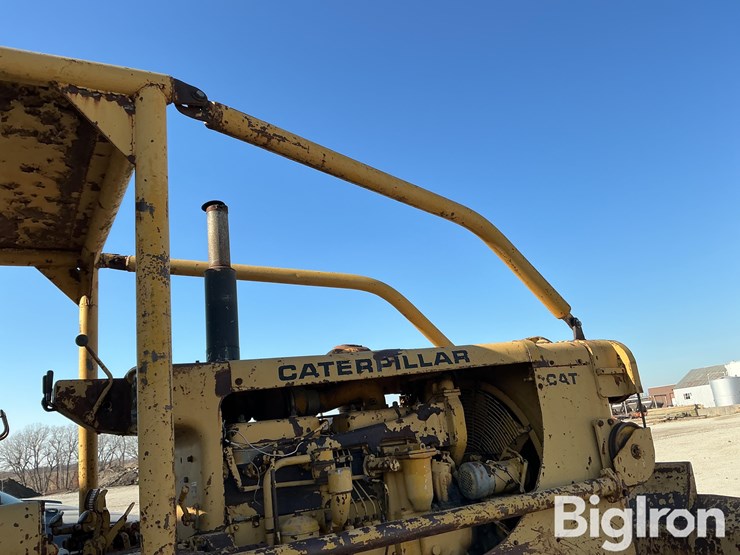 caterpillar-d7-image-16