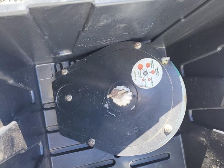 john-deere-7000-image-12