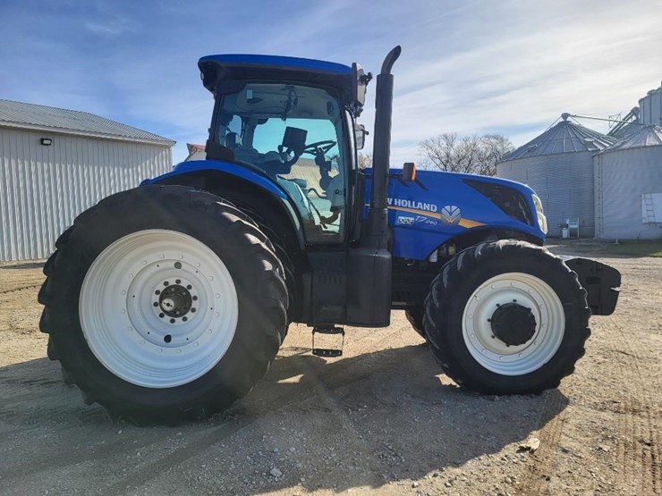 new-holland-t7.260-image-6