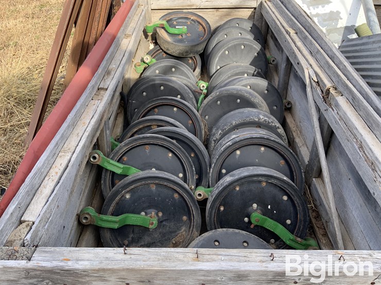 john-deere-26-image-6