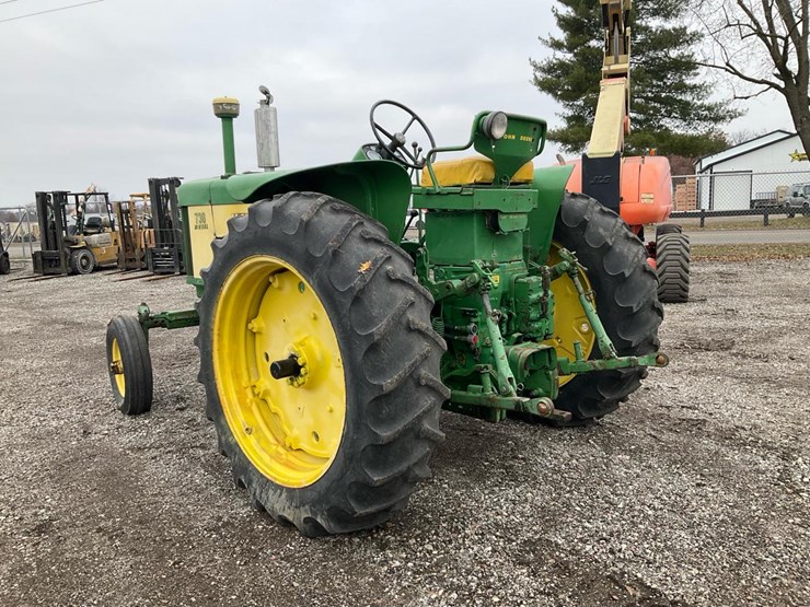 john-deere-730-image-3