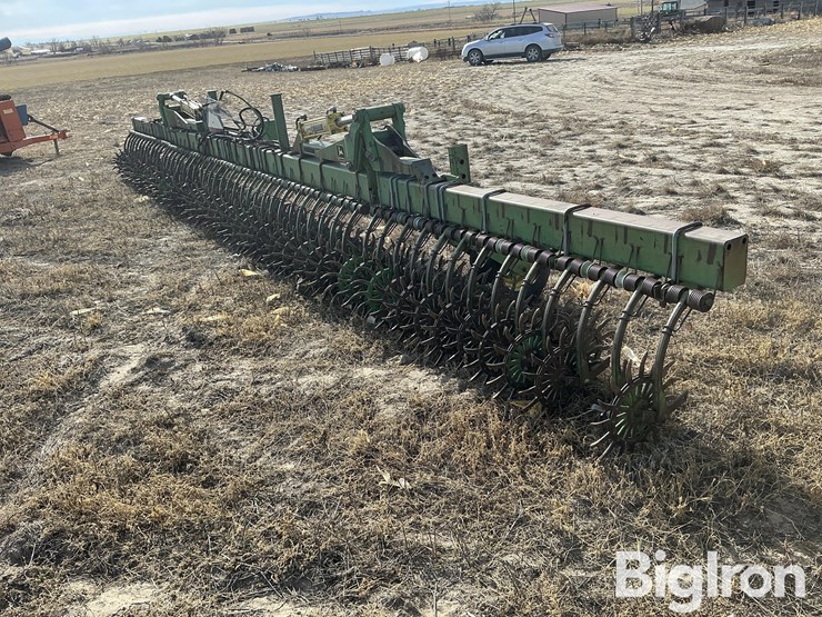 john-deere-400-image-5