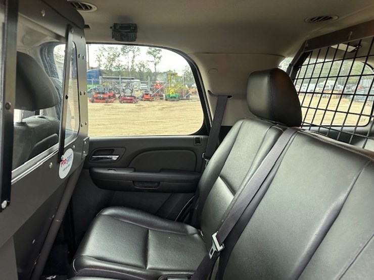 chevrolet-tahoe-image-24