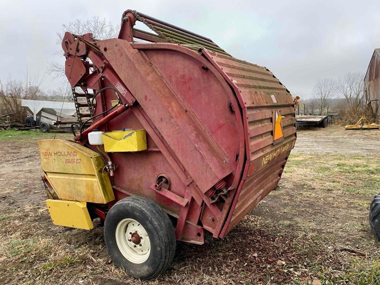 new-holland-850-image-5