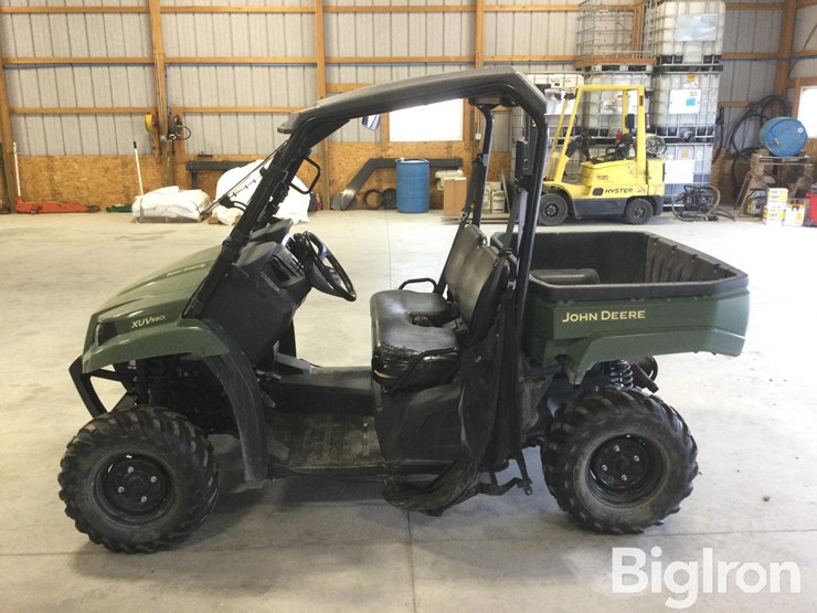 john-deere-gator-image-8