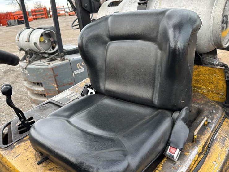 #1358-•-yale-forklift*-image-26