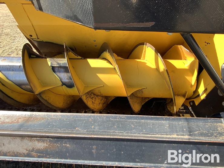 2017-new-holland-380fp-image-14