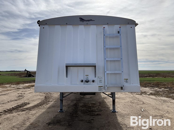 jet-grain-trailer-image-2