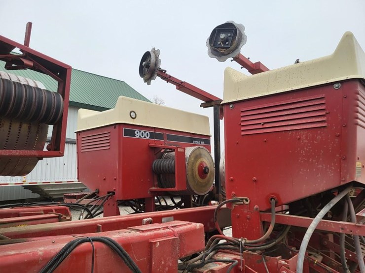 case-ih-900-image-28