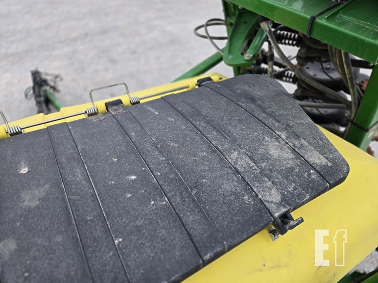 john-deere-1990ccs-image-35