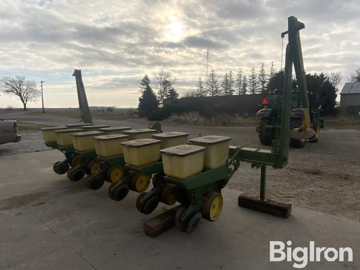 john-deere-7100-image-5