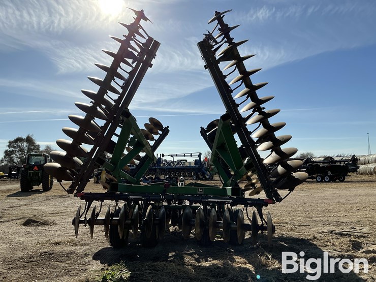 john-deere-630-image-6