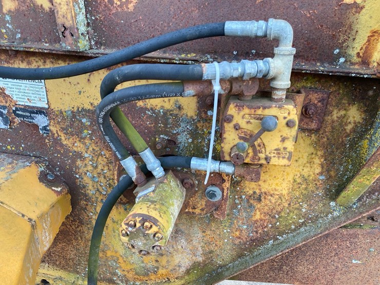 haybuster-256-image-14