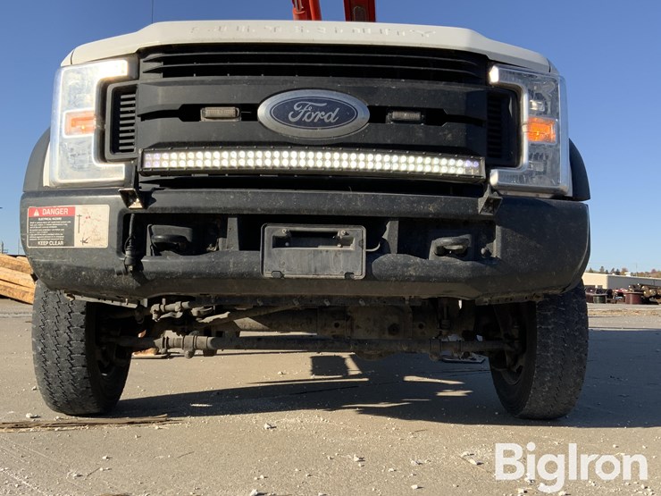 ford-f550-xl-image-14