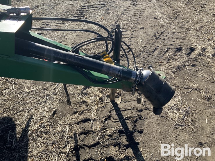 john-deere-566-image-12