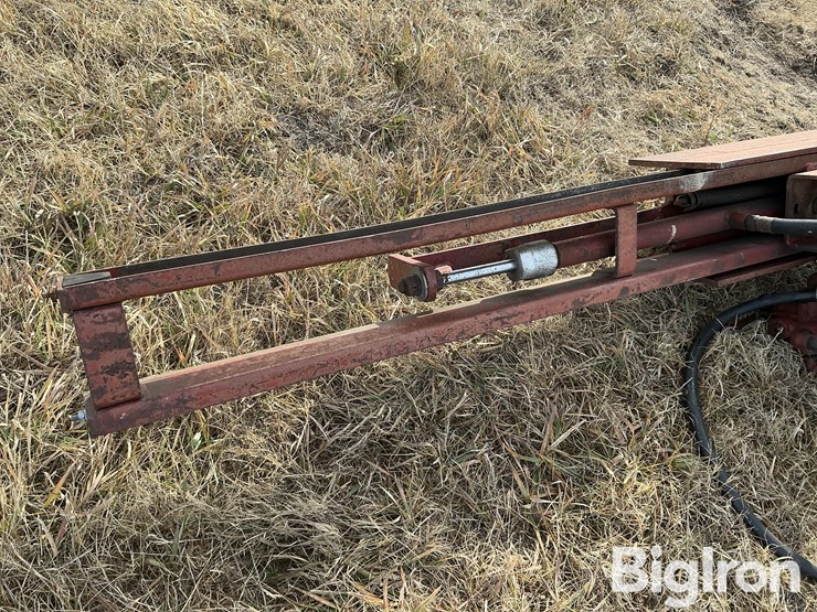 john-deere-3010-image-9