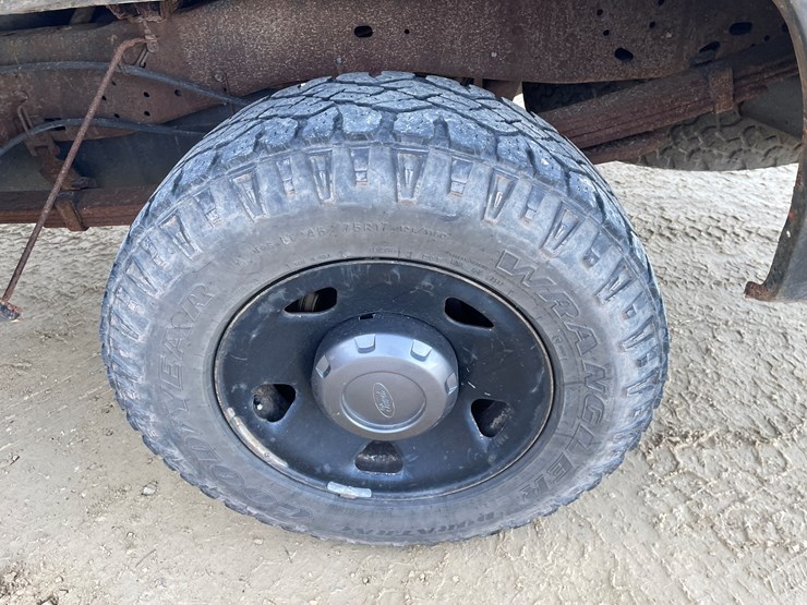 ford-f250-xl-image-80