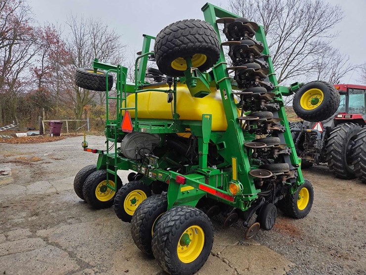 john-deere-1990-image-15