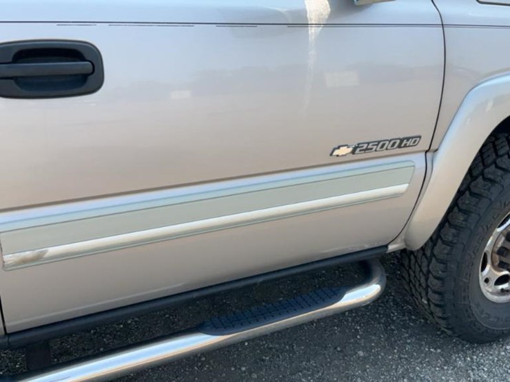 2005-chevrolet-silverado-2500hd-image-51