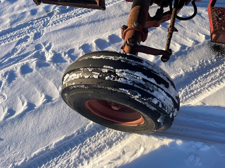 #1007-•-international-966-farmall-image-23