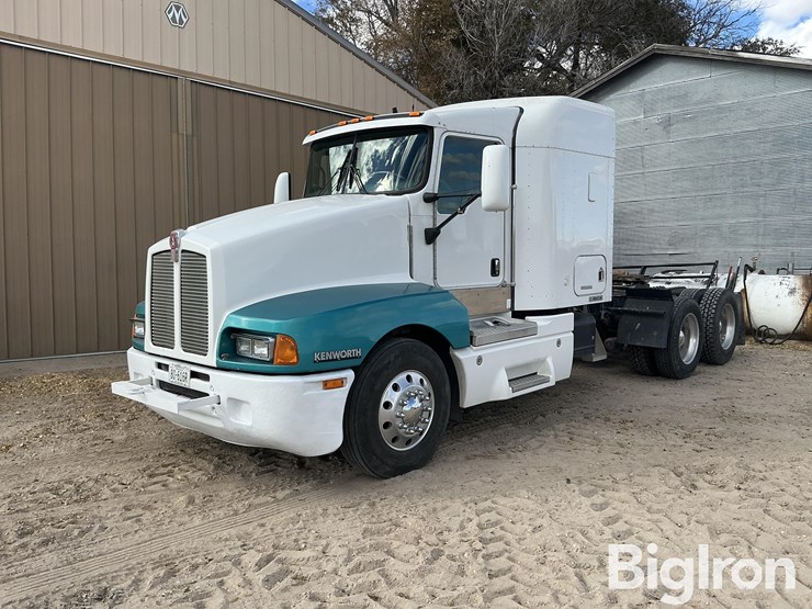 kenworth-t600-image-1