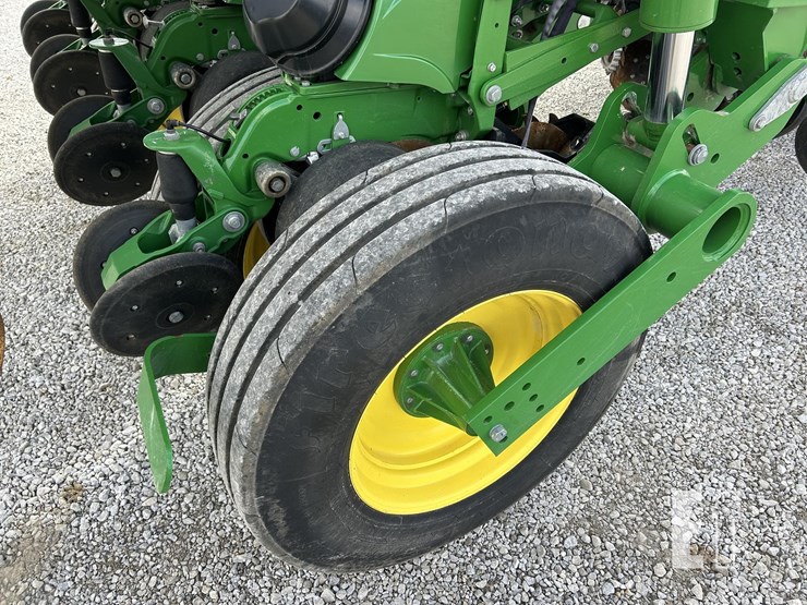 john-deere-1795-image-26