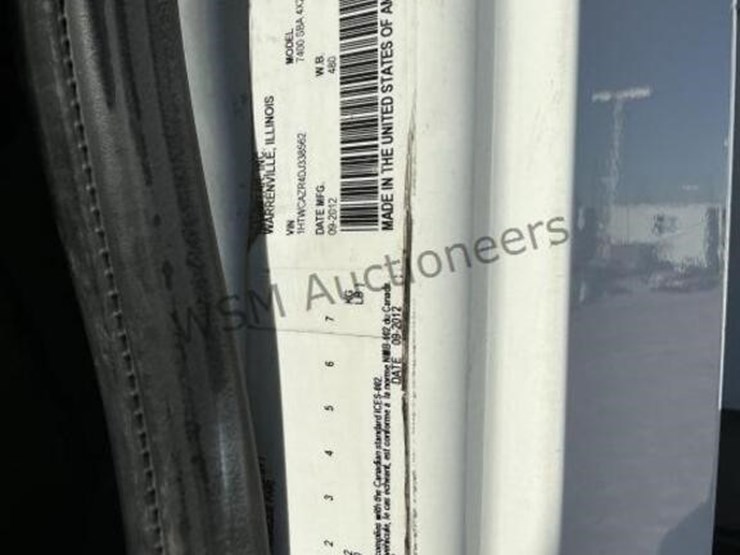 2013-international-7400-image-22