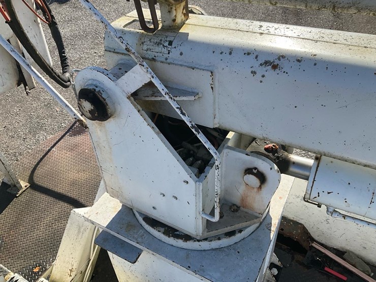 2001-international-4900-image-71