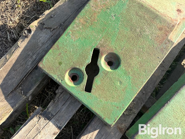 john-deere-10-image-10