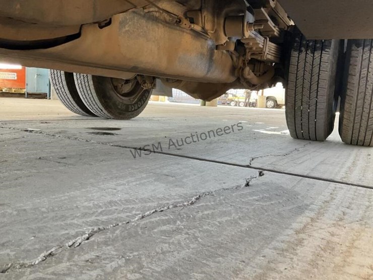 2006-chevrolet-silverado-3500-image-26