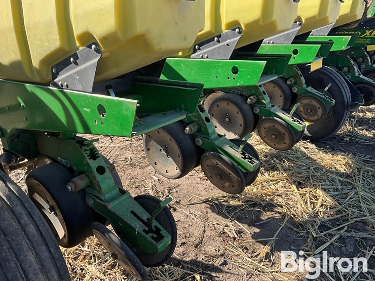 2008-john-deere-1770nt-image-14