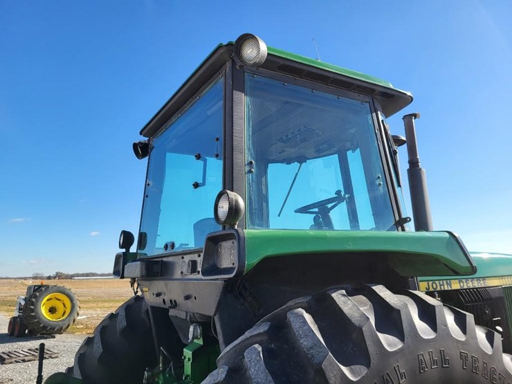 john-deere-4450-image-33