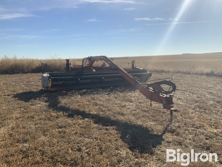 new-holland-1475-image-3