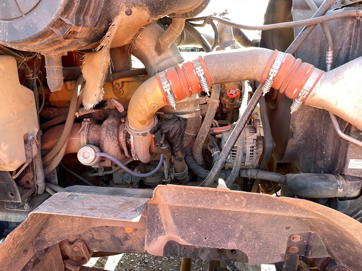 #1110-•-2002-international-5500i-6x4-dump-truck-(has-mn-title)-image-21