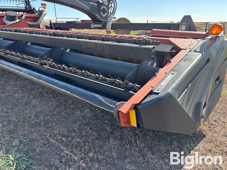 hesston-1265-image-19