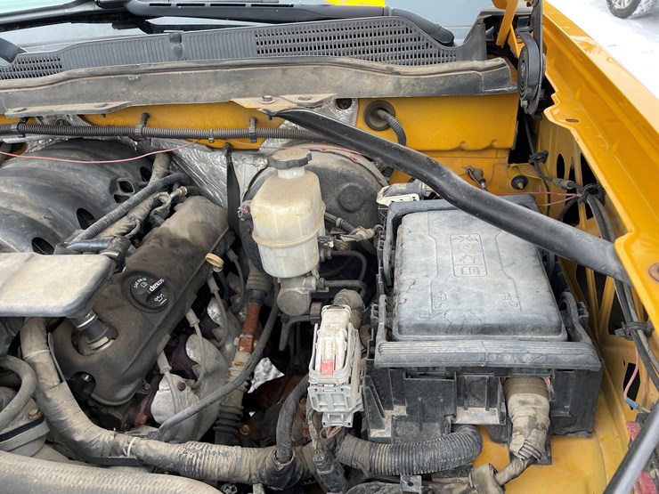 2014-chevrolet-1500-image-26