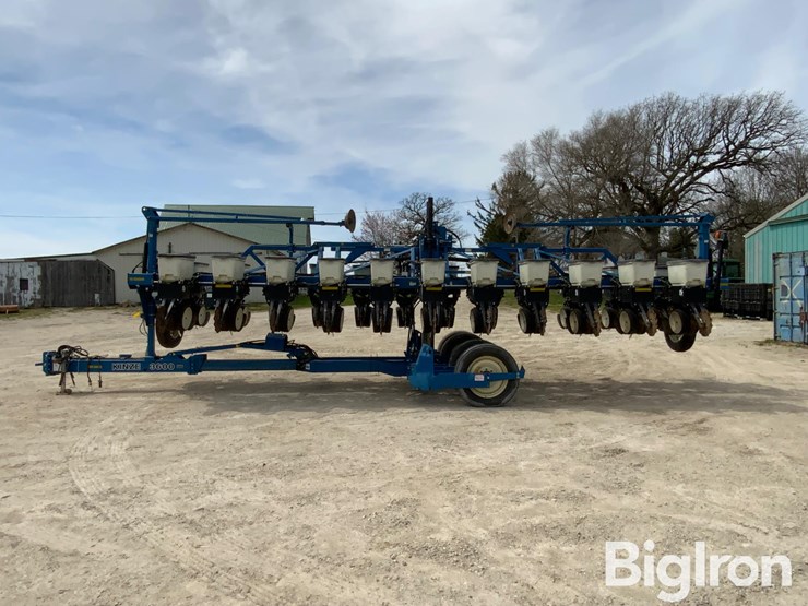 kinze-3600-image-8