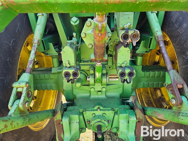 john-deere-4630-image-10