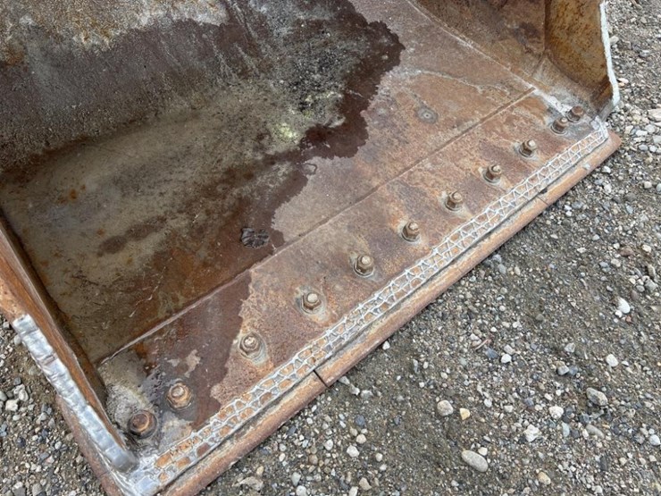 cws-56"-muck-bucket-image-5