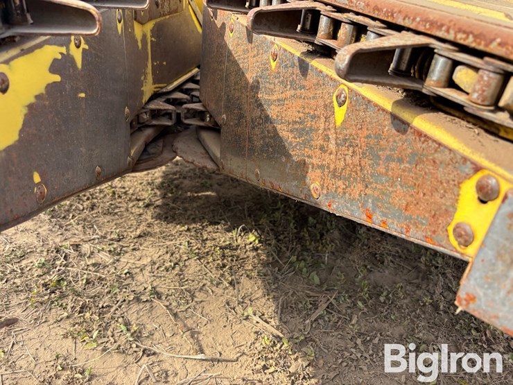 new-holland-1880-image-14